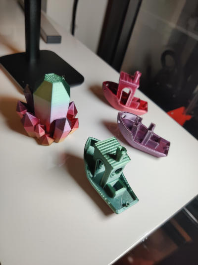 An early print of the crystal and some Benchy Boats